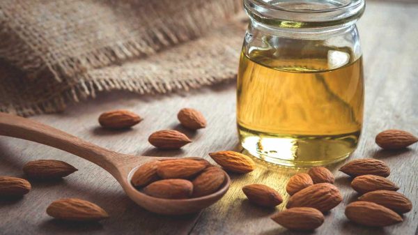 Premium Quality Almond Oil